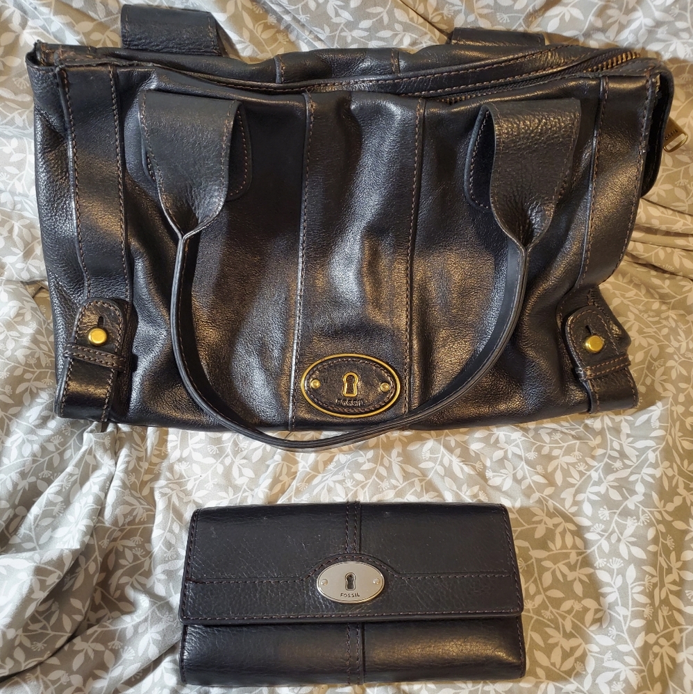 Fossil purse and wallett